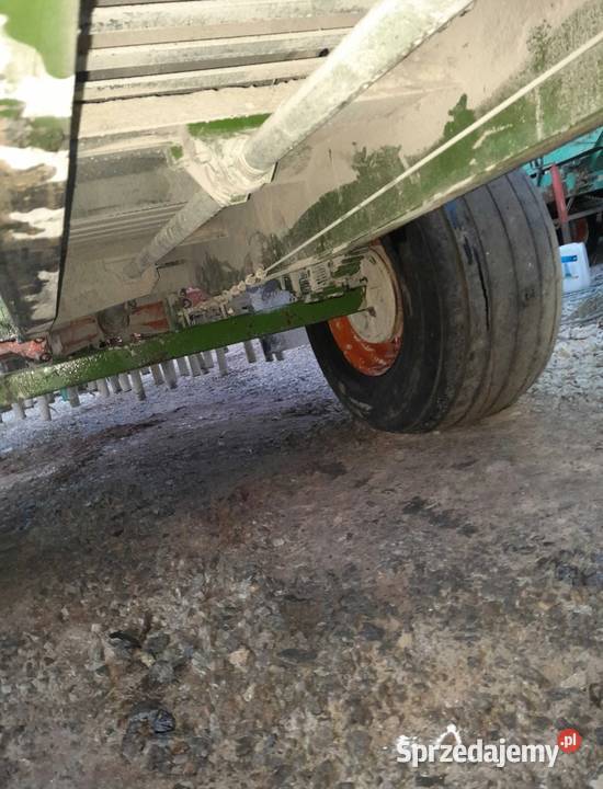 Rozsiewacz wapna Amazone ZG 8000 Amazone Sadogóra sprzedam