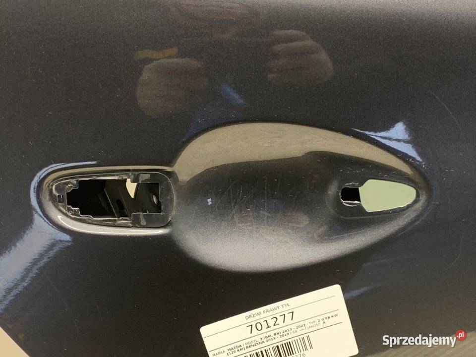 DRZWI PRAWY TYŁ MAZDA 3 BM Hatchback 42A Drzwi