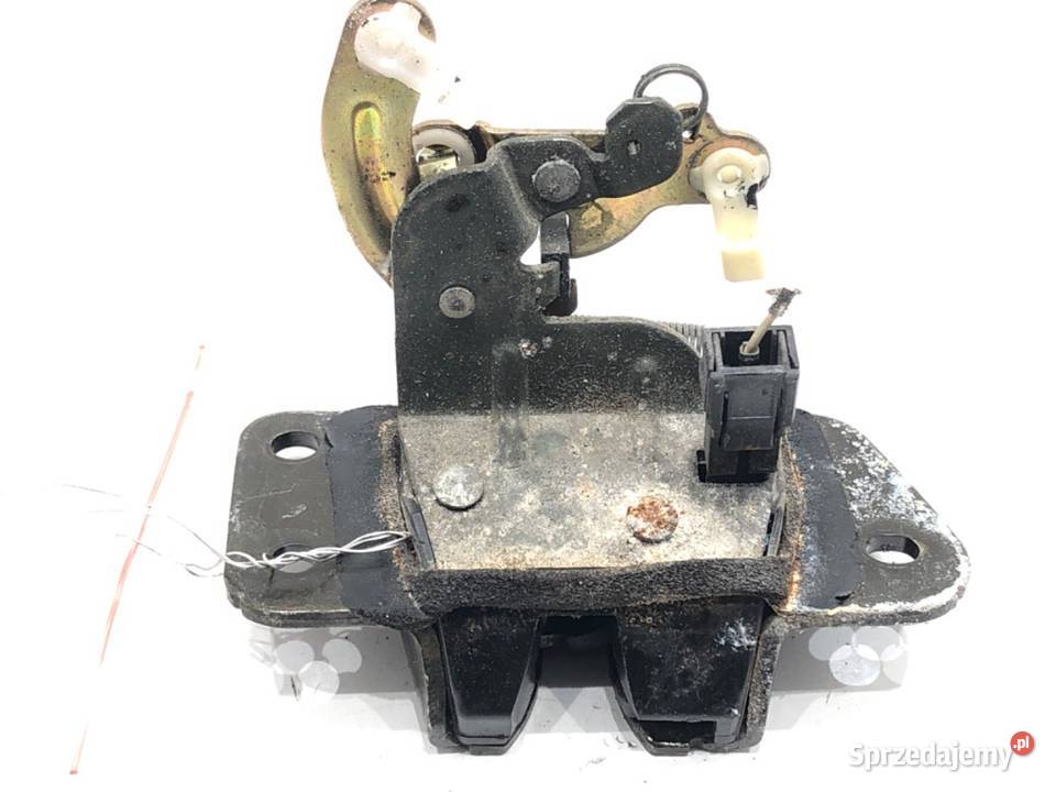 ZAMEK KLAPY TYŁ HYUNDAI SANTE FE I Hatchback