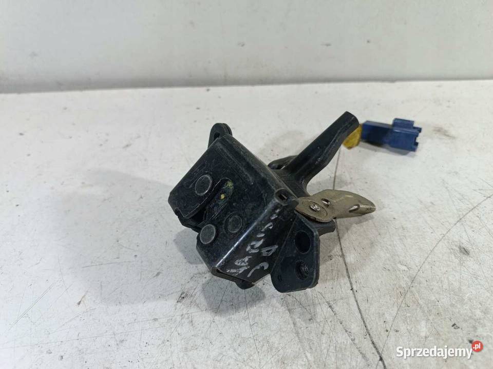 ZAMEK KLAPY BAGAŻNIKA TOYOTA YARIS II sprzedam