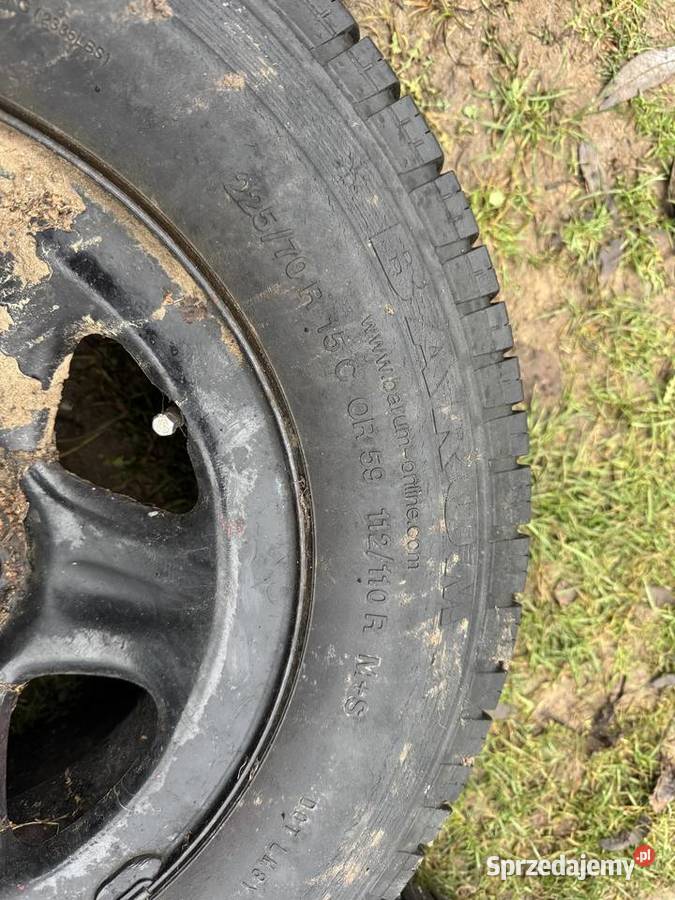 Sprzedam 3 opony zimowe BARUM 22570 R15C z zima