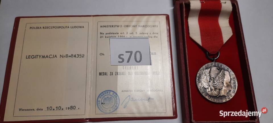 Srebrny medal zasługi obronności s70