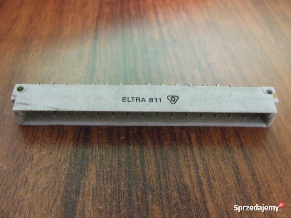Gniazdo ELTRA 811 ZŁOTE Części i akcesoria