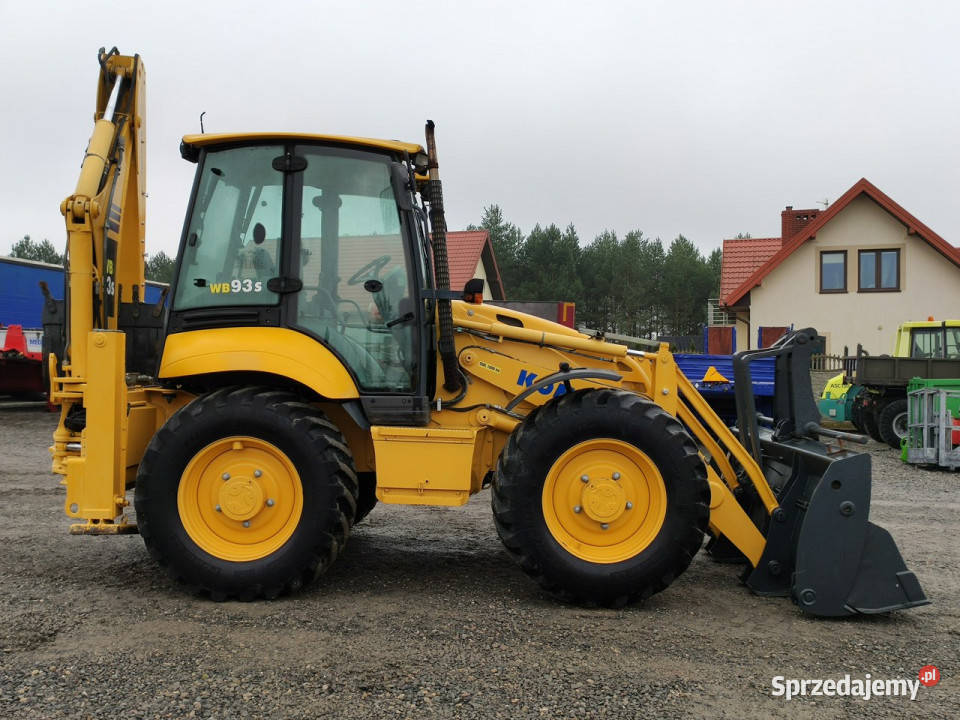 na równych kołach Komatsu WB 93S5E0 Bez Luzów Rok produkcji 2009 świętokrzyskie Widełki