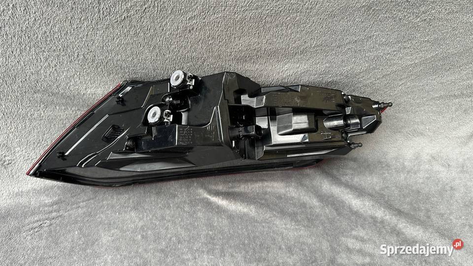 AUDI TT RS AUDI TT LAMPA TYLNA LEWA EUROPEJSKA Gorzów Wielkopolski