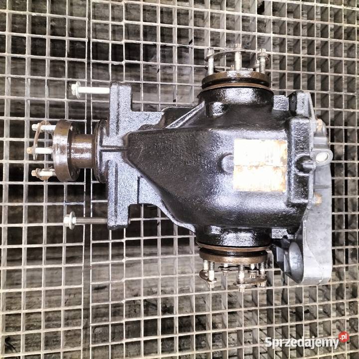 Most tylny dyferencjał BMW E65 E66 stan Mały Poręba