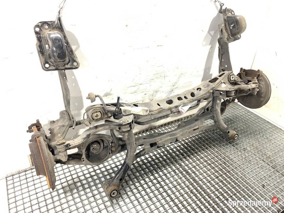 BELKA TYŁ VW PASSAT B8 Kombi TYLNA ZAWIESZENIA podkarpackie