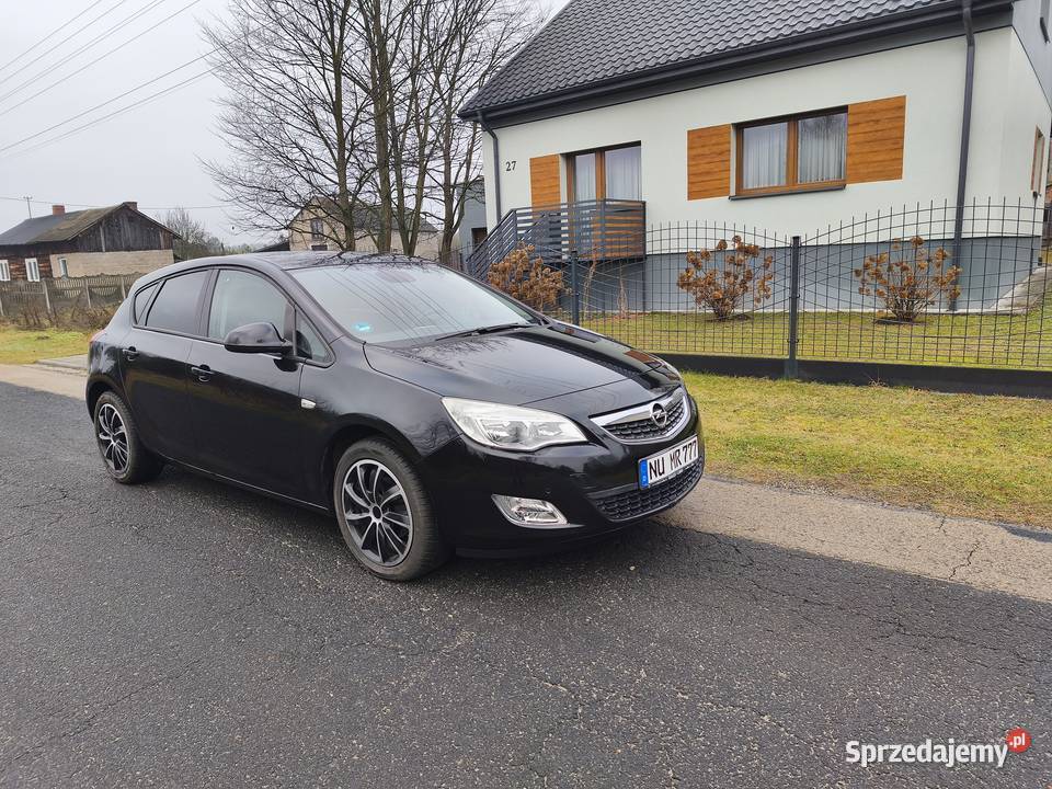 Opel Astra J 14 Benzyna Klima 5 Drzwi z Niemiec ESP Kłobuck