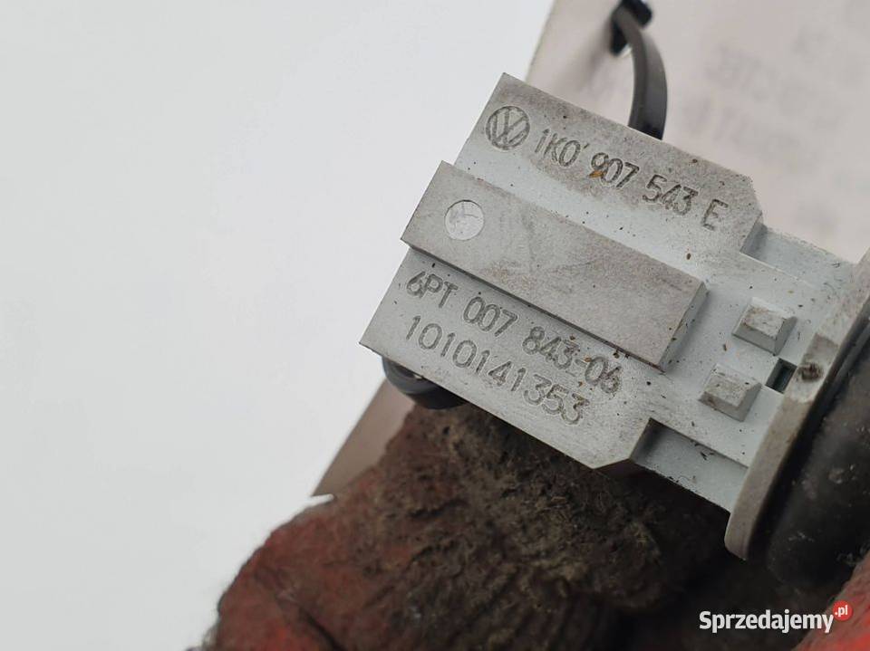 CZUJNIK AUDI A8 L D4 1K0907543E osobowe