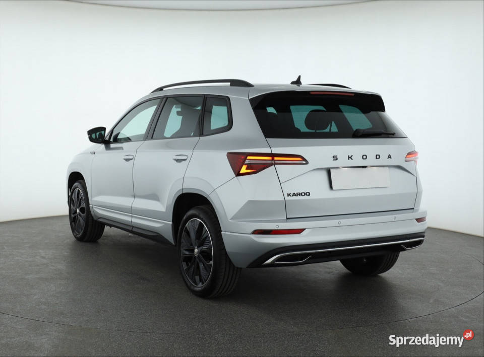Skoda Karoq 15 TSI isofix Piaseczno