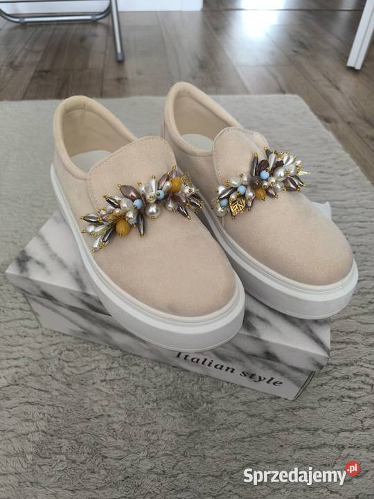 buty mokasyny ze zdobieniami NOWE Moda i Styl lubelskie Biała Podlaska