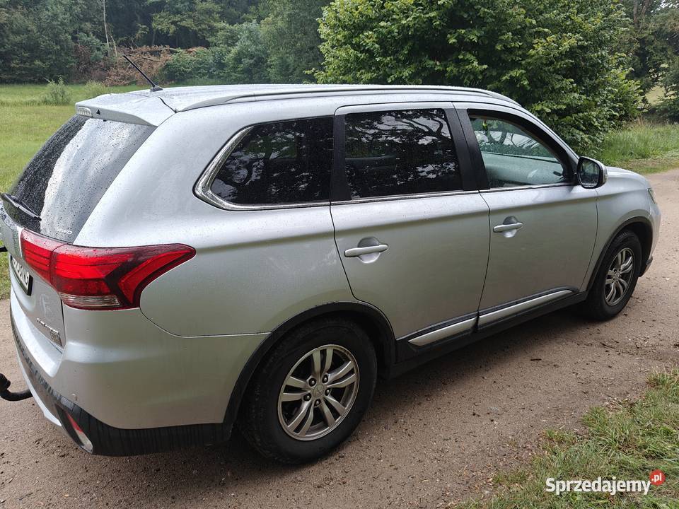 Mitsubishi Outlander 2015 150KM