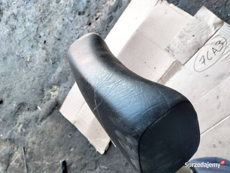 GOLF 2 JETTA 2 ZAGŁÓWEK PRZÓD PRZEDNI SKÓRZANY Pozostałe Kamień-Kolonia