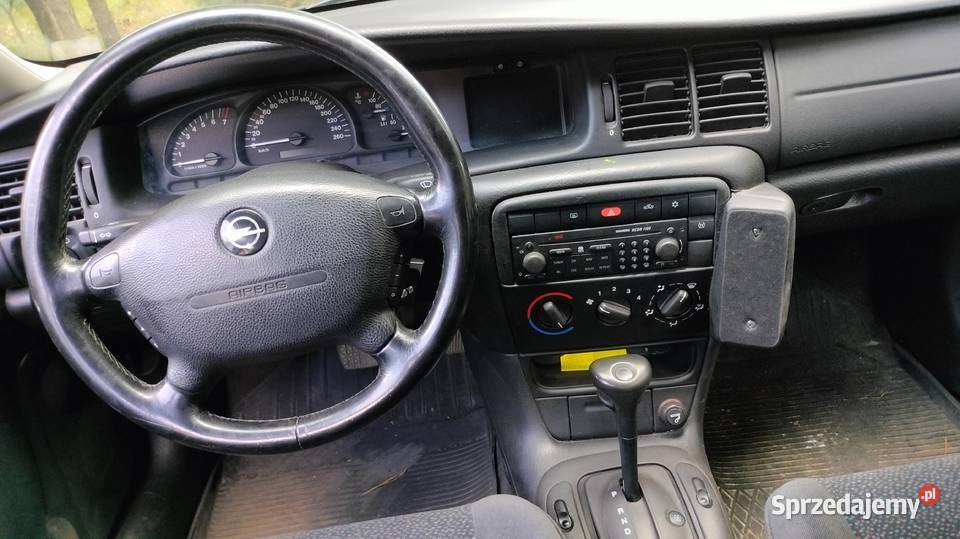 Opel Vectra b 20 16 v Rudnik nad Sanem