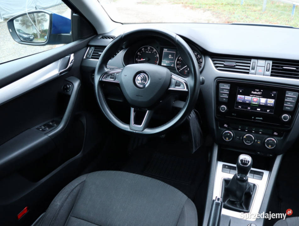 Skoda Octavia 14 TSI centralny zamek Piaseczno sprzedam