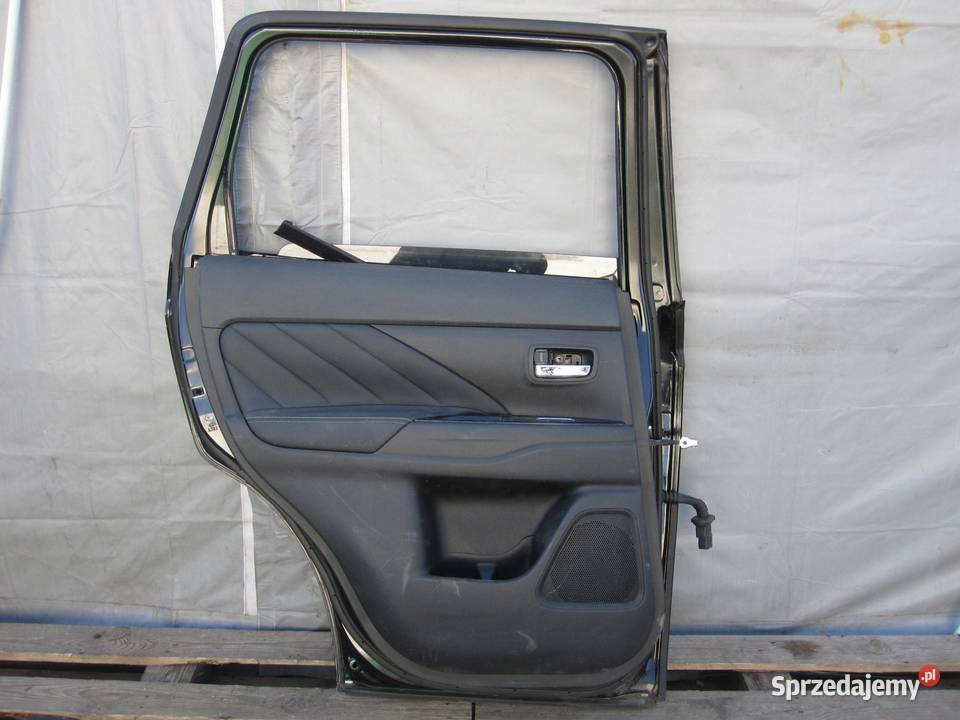 MITSUBISHI OUTLANDER III 18r drzwi lewe tył Drzwi