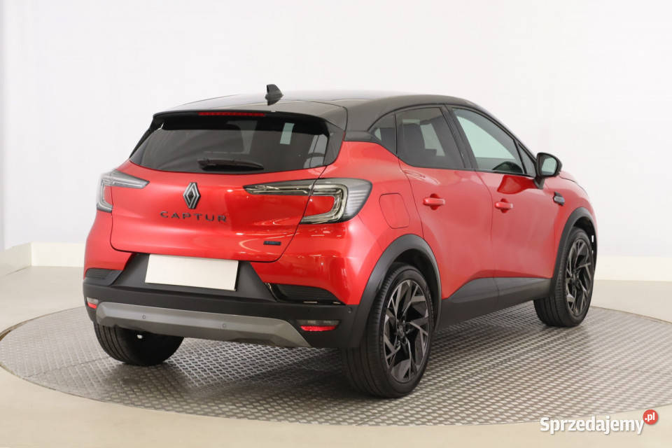 Renault Captur ETech Full Hybrid wspomaganie kierownicy