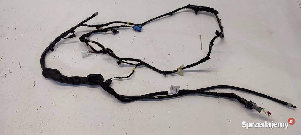 VOLVO XC40 WIĄZKA KLAPY BAGAŻNIKA 32265631 sprzedam