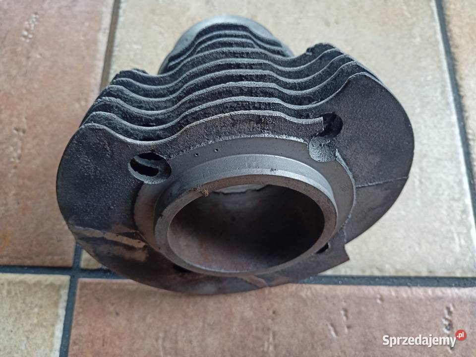 Cylinder junak m10
