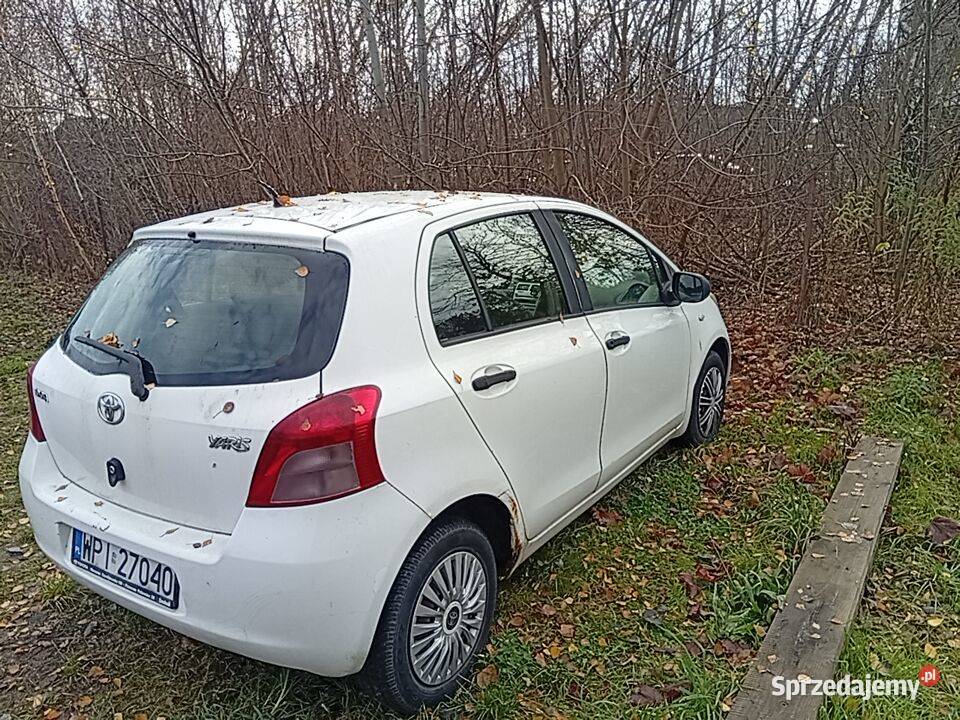 2006 Toyota Yaris 10 benzyna benzyna Motoryzacja