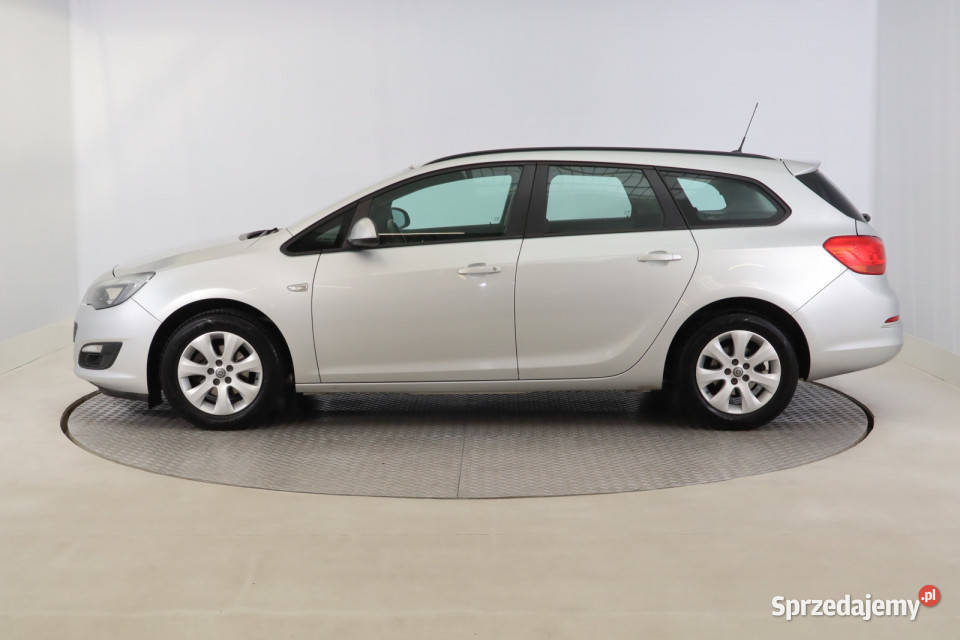 Opel Astra 14 T wspomaganie kierownicy sprzedam