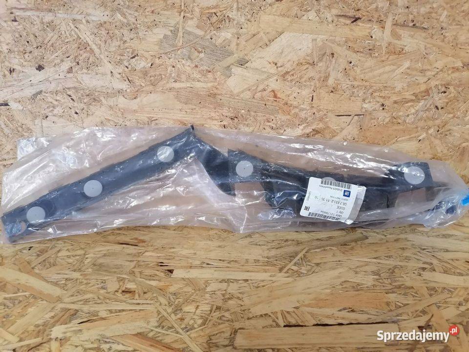 OPEL CORSA D ŚLIZG MOCOWANIE ZDERZAKA RH osobowe Pleszew