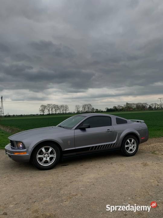 Ford Mustang V 40 V6 Manual LPG Coupe 2006 Parszewo