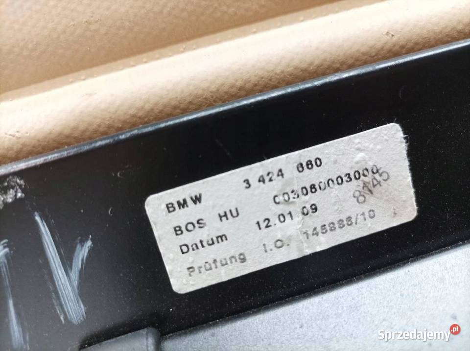 ROLETA BAGAŻNIKA KREMOWA LIFT LCI Bmw X3 I osobowe