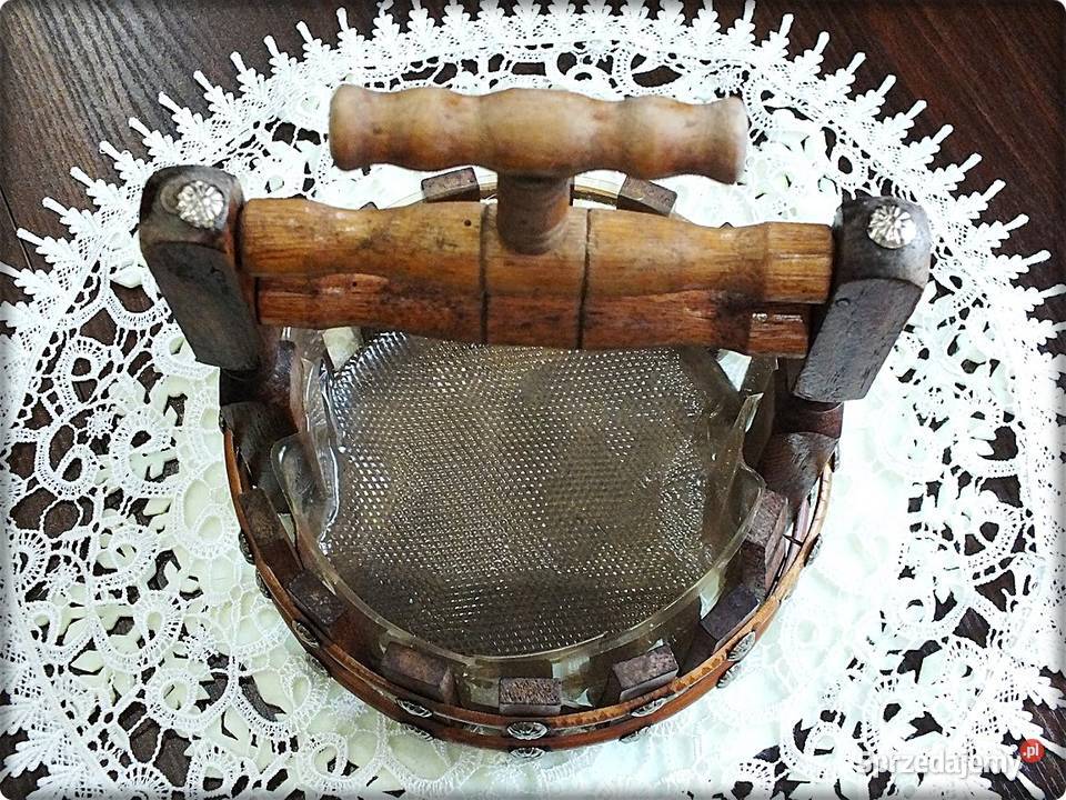Stary drewniany Koszyk przybornik na przyprawy z Przybory kuchenne lubuskie sprzedam