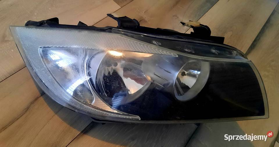 Prawa lampa przednia bmw e9192 Brodnica