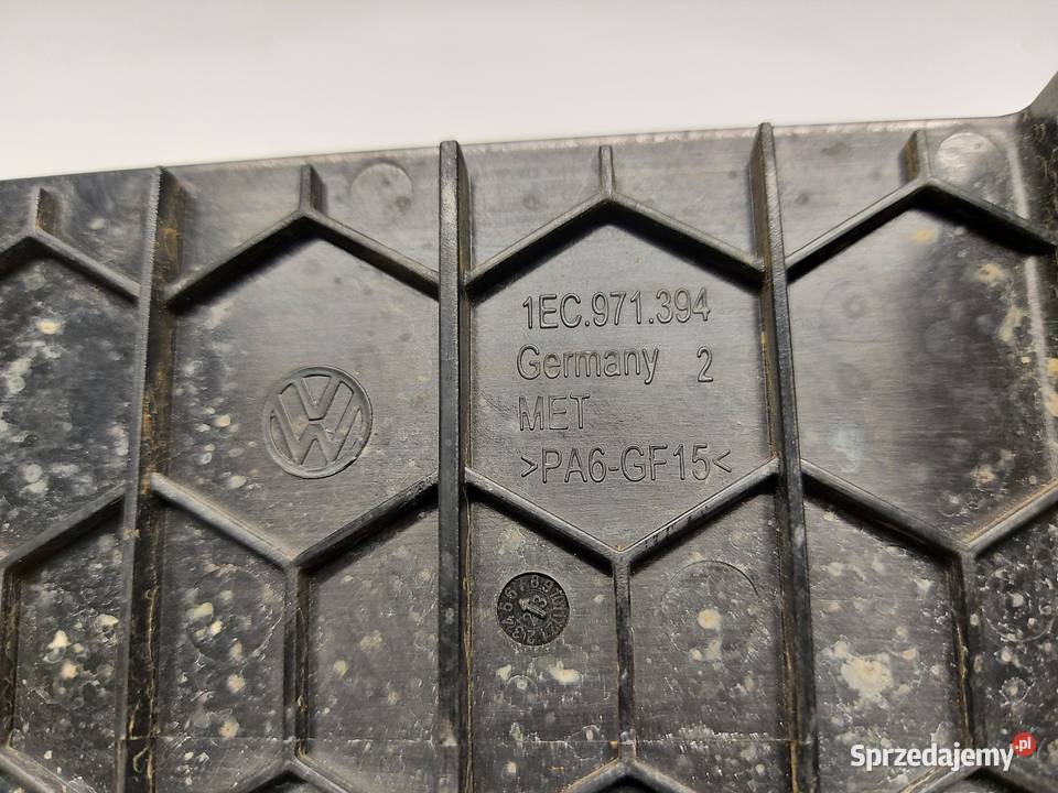 Audi Q4 ETRON 89A 89E OSŁONA PRZEWODÓW KOMORY