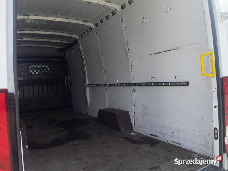 IVECO DAILY 35S16HA8V HIMATIC Furgon 16m3 furgon wielkopolskie Suchy Las
