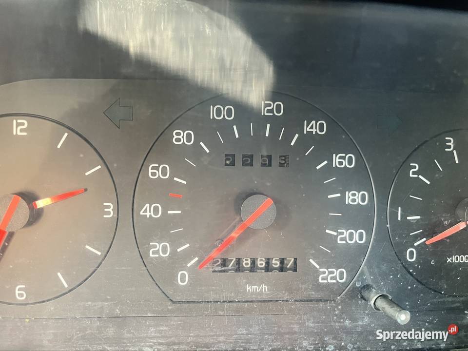 Volvo 760 GLE V6 automat elektryczne szyby