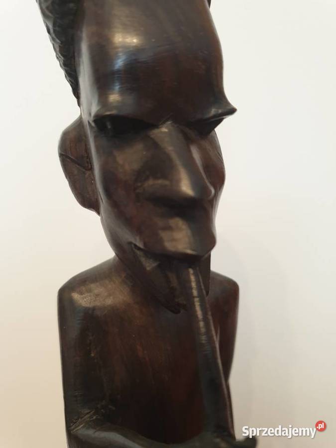 Figurka z drewna egzotycznego mężczyzna z fajką Antyki, Sztuka, Kolekcje mazowieckie Radom