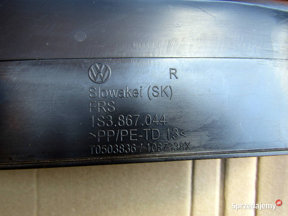 BOCZEK TYLNY VOLKSWAGEN UP 3DRZWI LEWY PRAWY Mysłaków