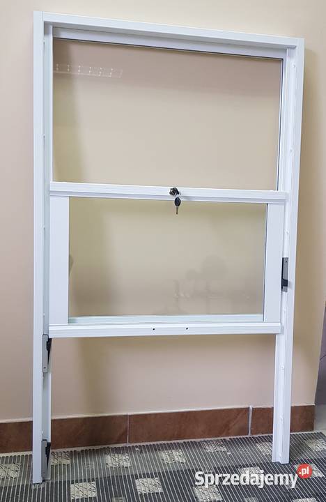 Okno podnoszone do kuchni kontenera baru lokalu