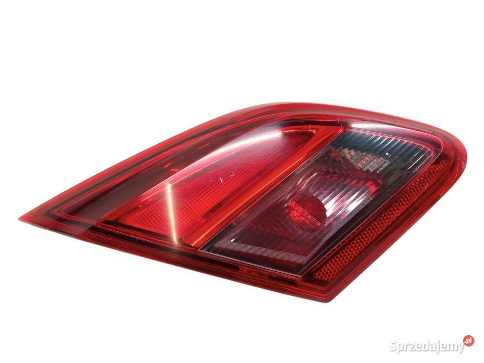 LAMPA TYŁ W KLAPĘ LEWA 39012623 Opel Corsa V osobowe