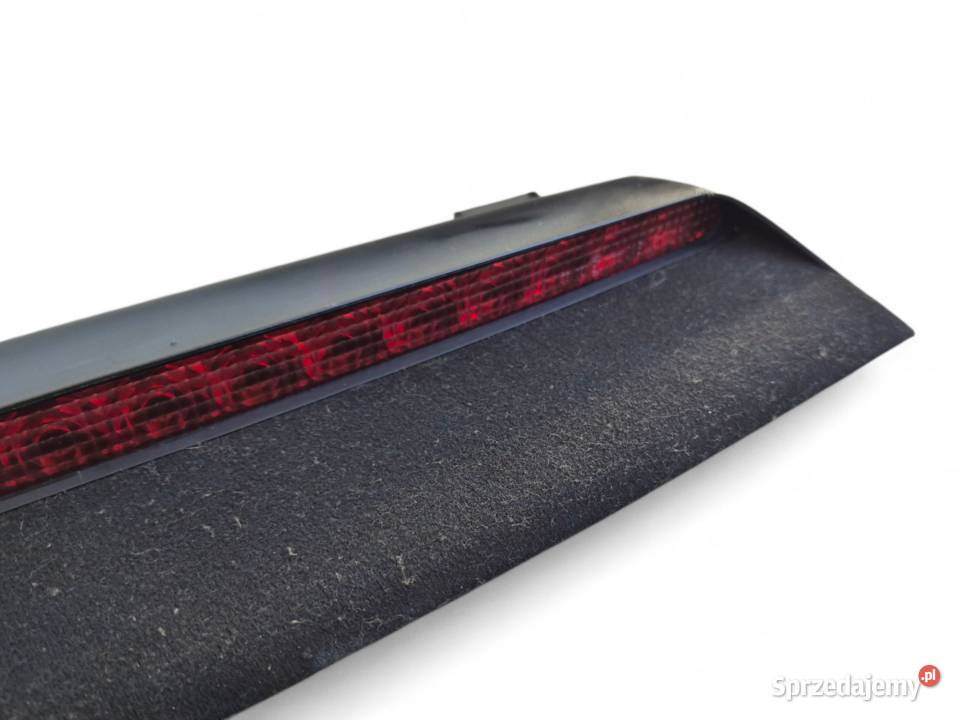 TRZECIE ŚWIATŁO STOP VW BORA VW PASSAT B5 FL środek Działoszyce