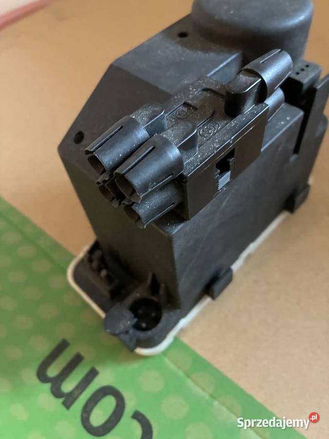 Mercedes w124 pompka centralnego zamka