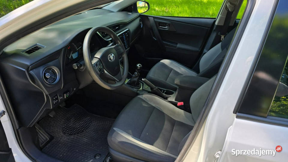 Toyota Auris II 2012 Karczew