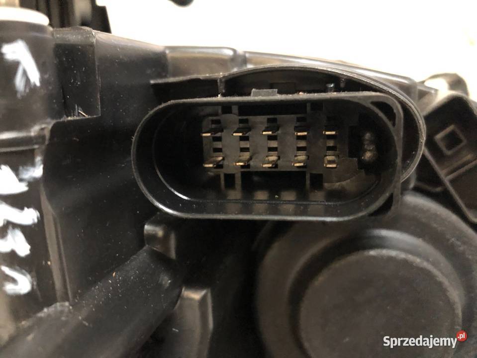 Audi A4 B8 przed Liftem 112007102011 Reflektor Skarżysko-Kamienna