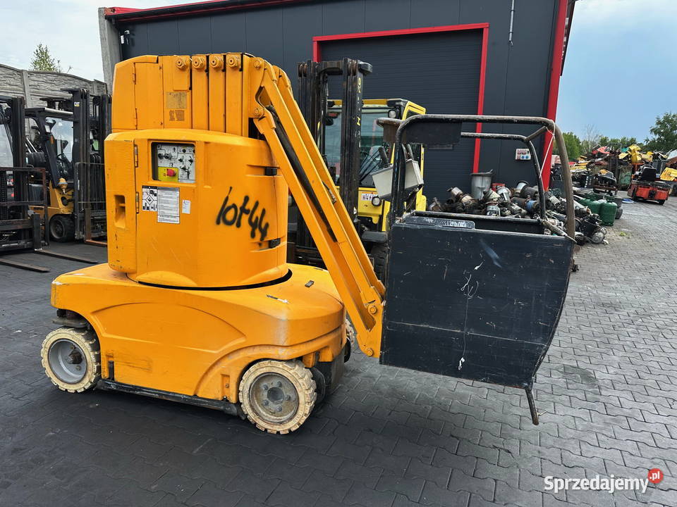 podnośnik słupowy obrotowy GROVE Toucan 1010 Rok produkcji 2000 Maszyny budowlane Działoszyn