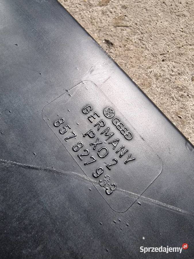 Spoiler klapy audi ur quattro 857827933 Rok produkcji 1986