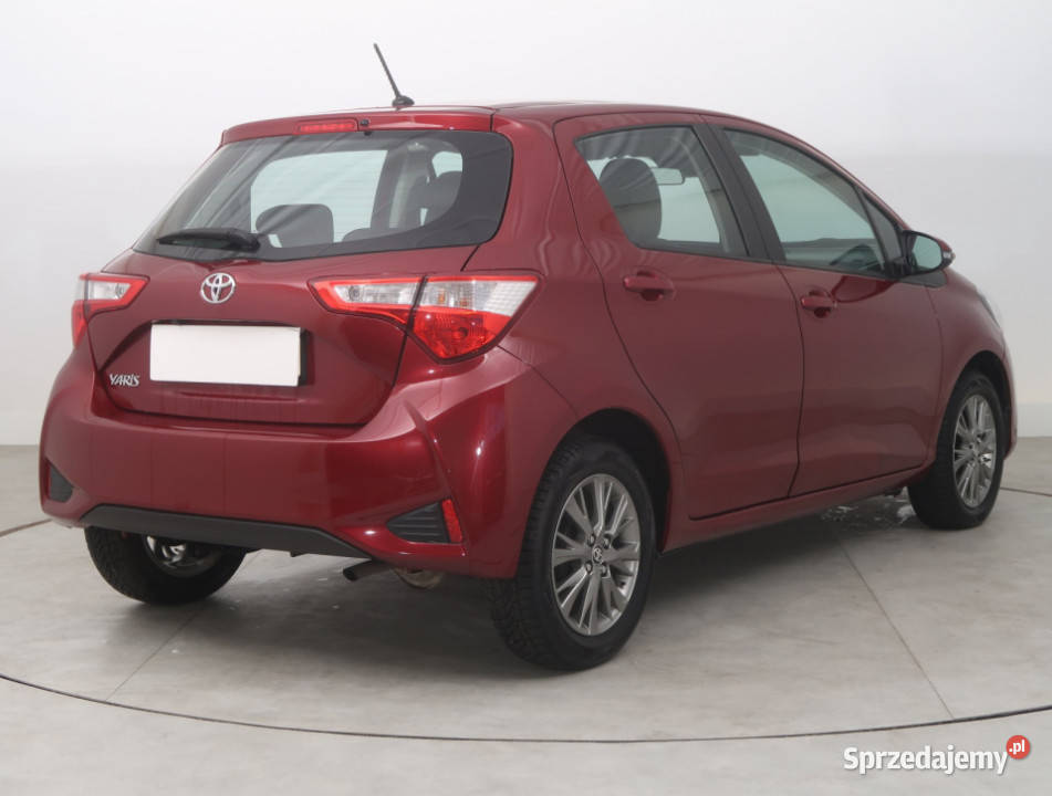 Toyota Yaris 10 VVTi bluetooth dolnośląskie Bielany Wrocławskie sprzedam