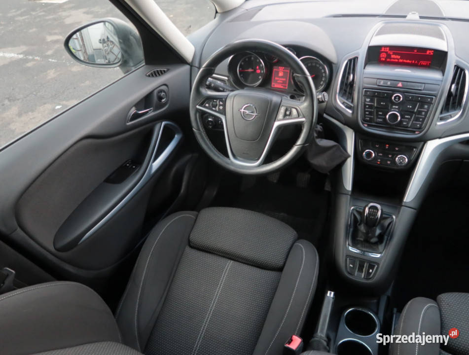 Opel Zafira 14 Turbo isofix Samochody osobowe Lublin sprzedam
