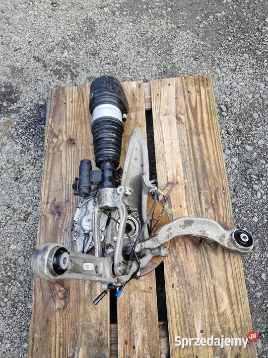 BMW G11 G12 ZWROTNICA LEWA WAHACZE MIECH