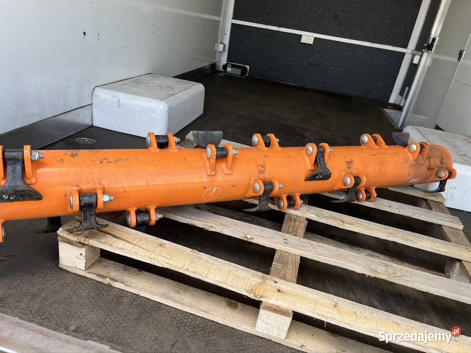 Wałek kosiarki bijakowej Chodów