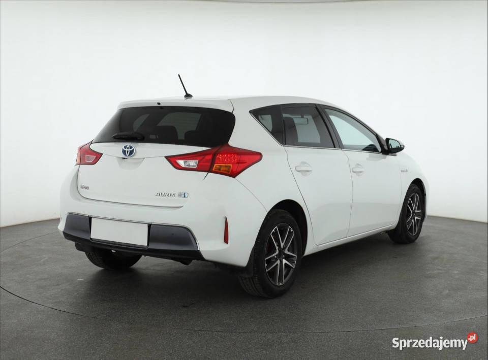 Toyota Auris Hybrid nieuszkodzony mazowieckie Piaseczno