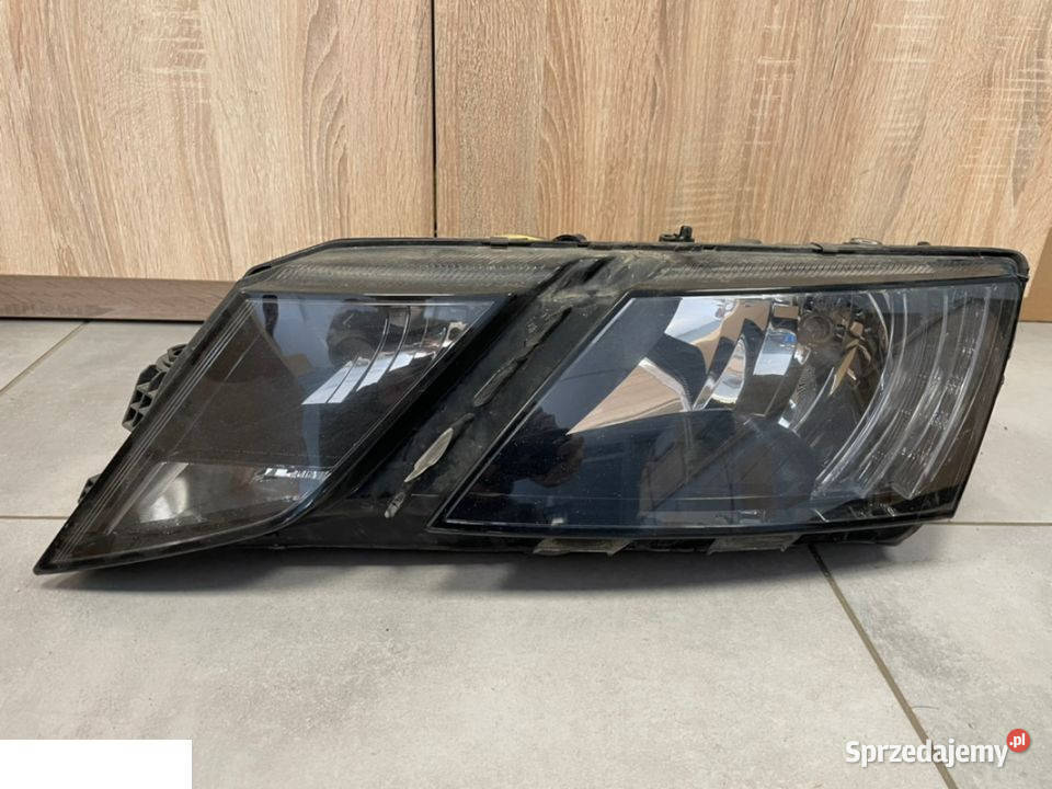 Skoda Octavia III lift reflektor lewy przód Oświetlenie lubelskie