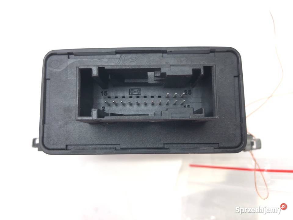 MODUŁ ŚWIATEŁ SKODA SUPERB II 5M0907357F 0915